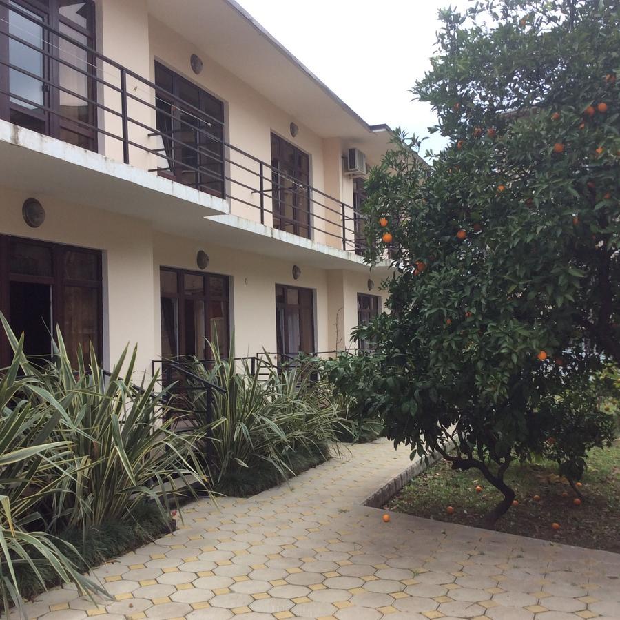 Guest House Dali Gagra Exterior foto