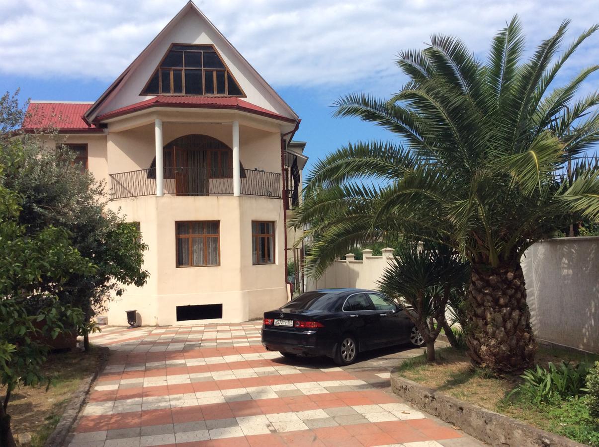 Guest House Dali Gagra Exterior foto